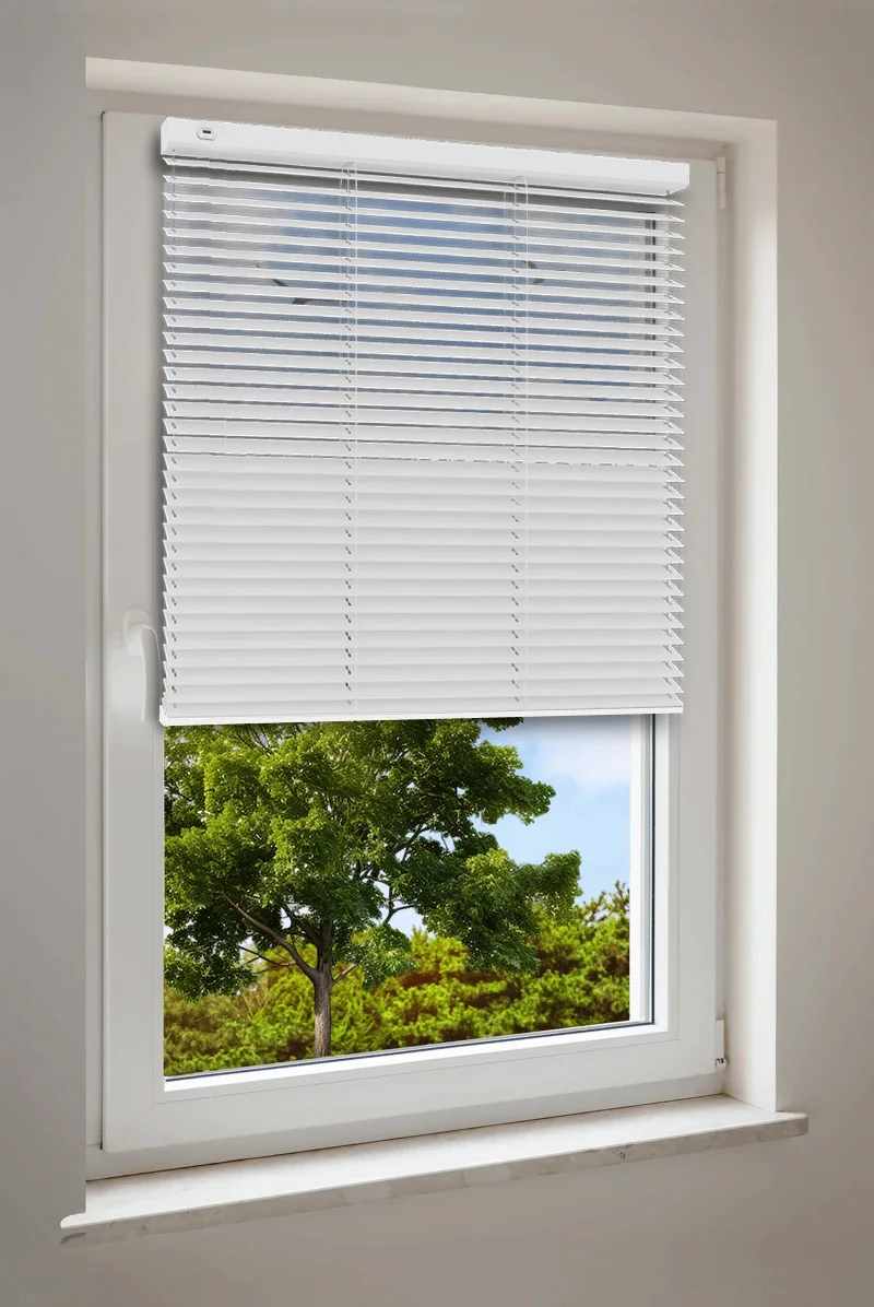 Jalousie 25mm mit Akkuantrieb